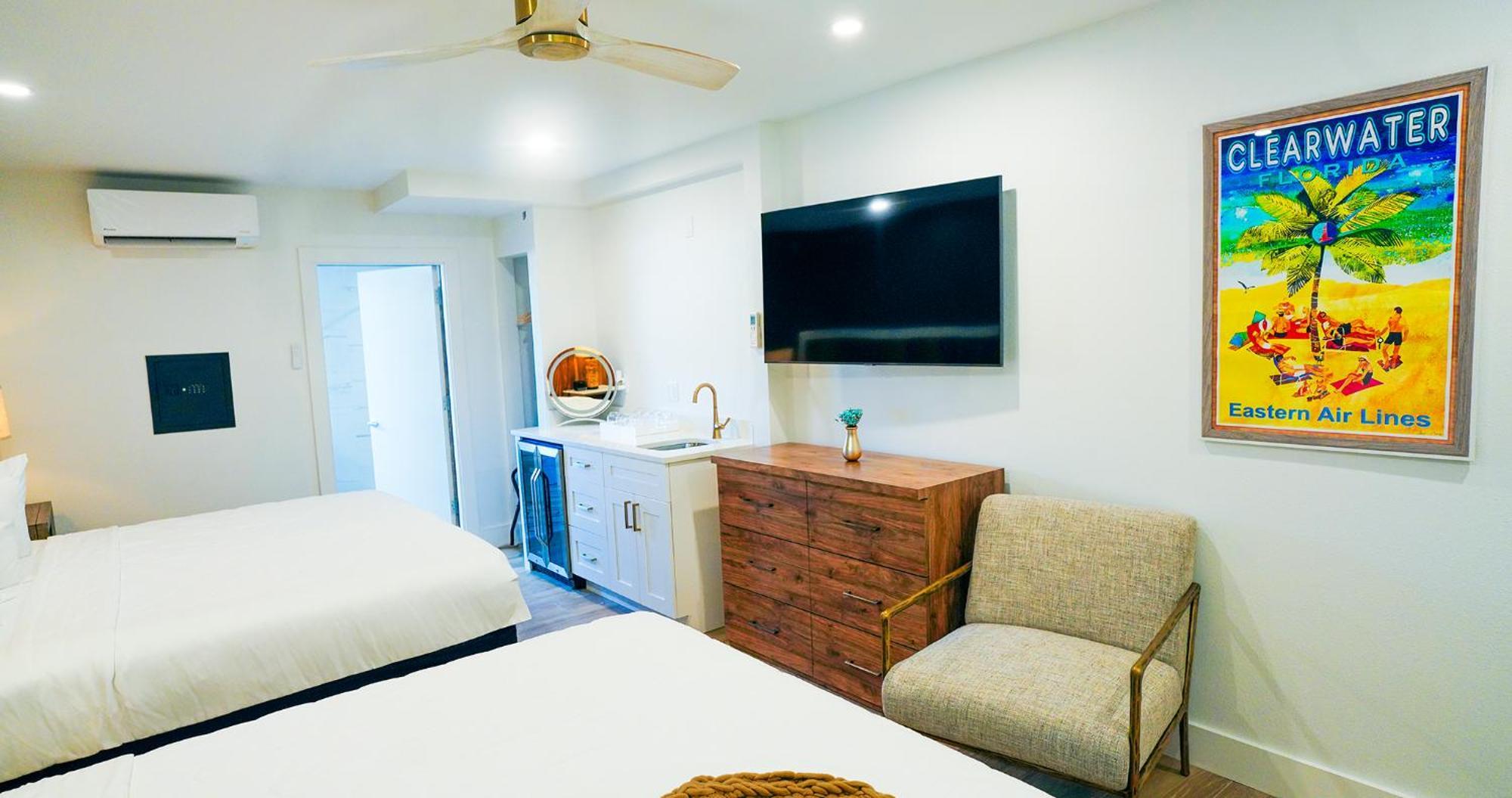 קלירווטר ביץ' Ivory Sands Beach Suites מראה חיצוני תמונה